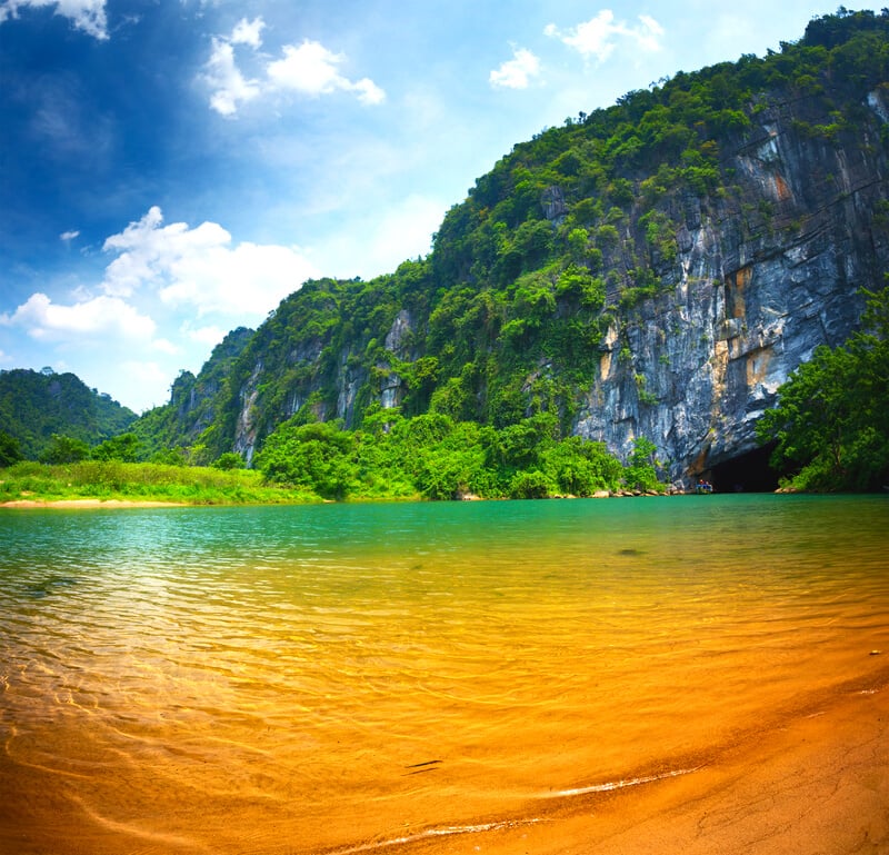 Phong Nha cave's entrance